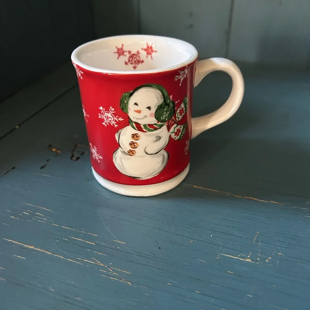 New Sur La Table Red Snowman Holiday Mini Mug with Green Accents